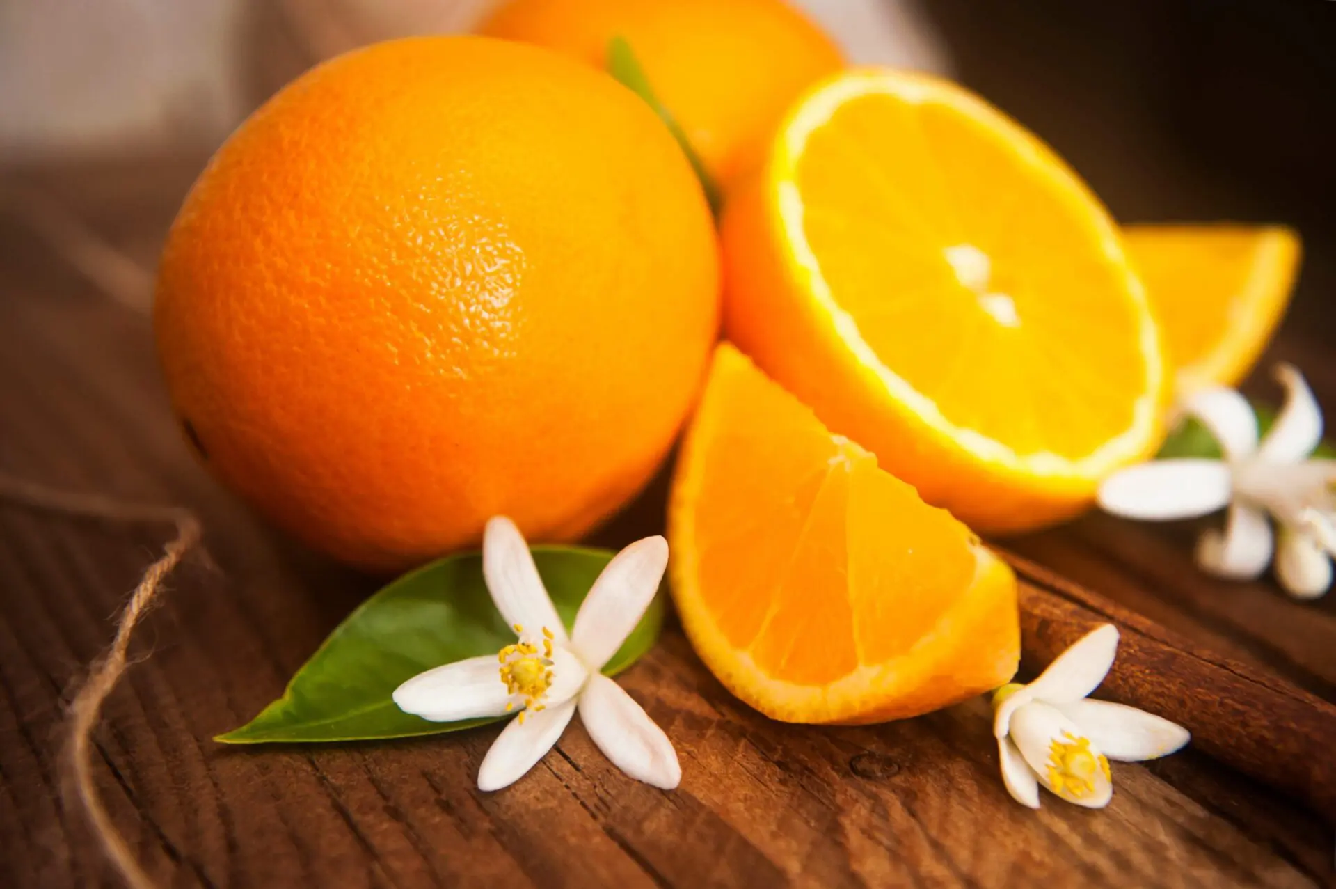 Huile essentielle fleur d oranger - Nature & Découvertes